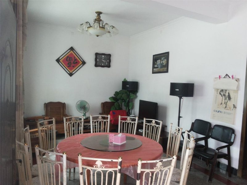 Shanshuinongjia Inn Restaurant