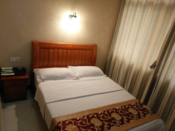 Weixiao Hotel Guest Room