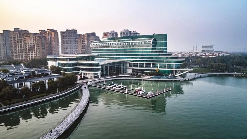 Crowne Plaza Suzhou Over view