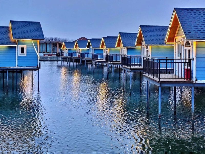 Yuedao Water Town Sea Chalet Over view