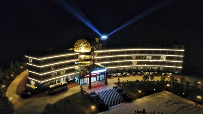 Shiwai Shanju Hotel Over view