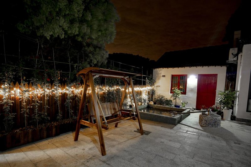 Shanghai Xiangjian B & BOver view