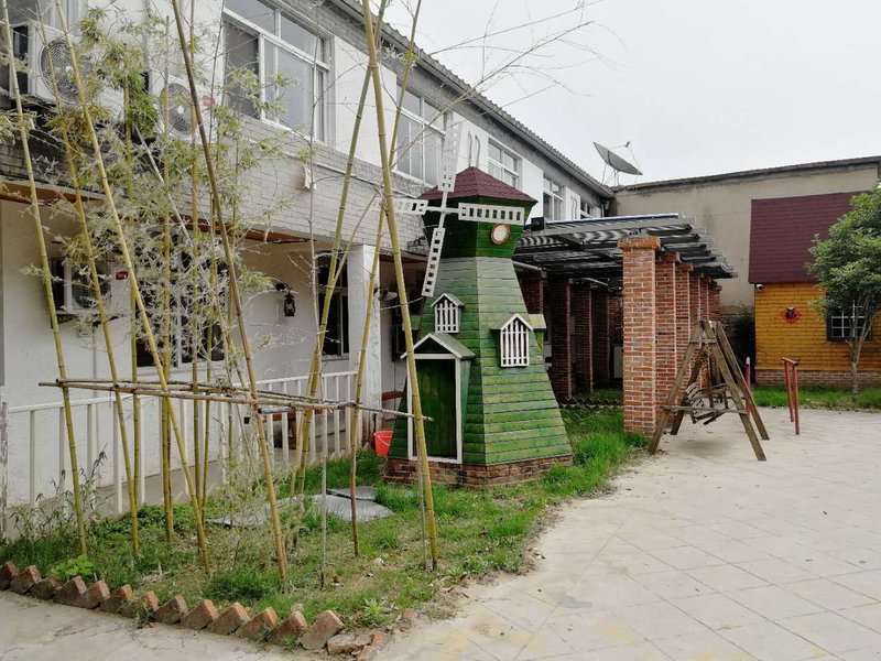 promise French Inn Over view