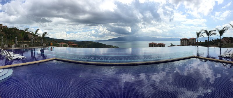 Wave Hotel Over view