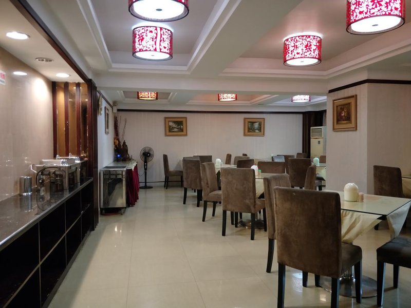 Huaqiang Hotel Restaurant