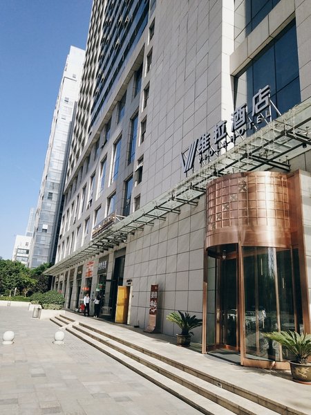 VIOLA HOTELOver view