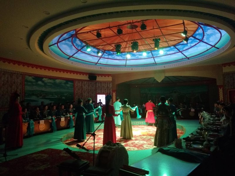 Baotou Damao Xilamuren Grassland Tourism Resort 餐厅