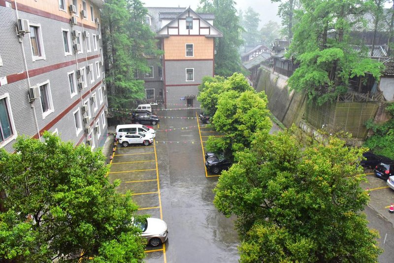 Anping Hotel Qingcheng Mountain DujiangyanOver view