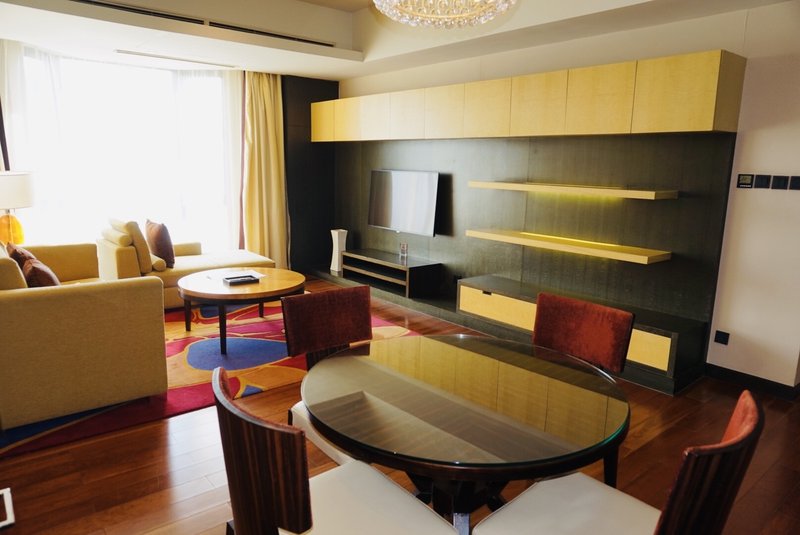 the Sandalwood, Beijing Marriott Executive ApartmentsGuest Room