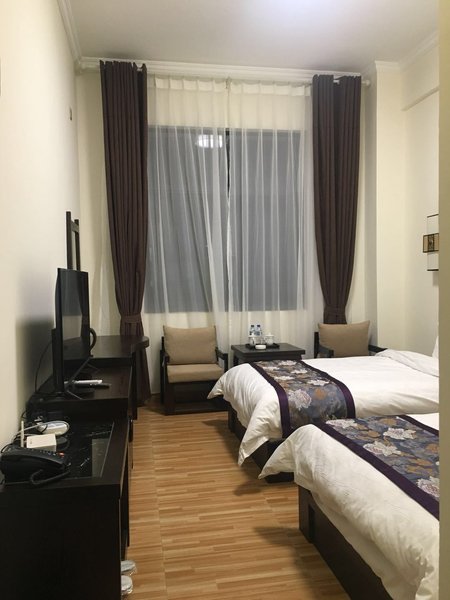 Lincang Guitang Hotel Guest Room