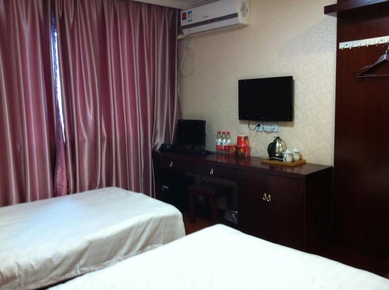 Meikai Hotel Guest Room