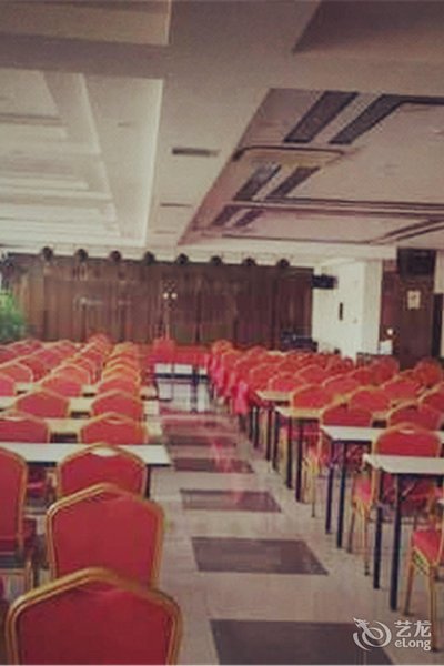 Jiahua Holiday Hotel (Dalian Golden Ocean Discoveryland) meeting room