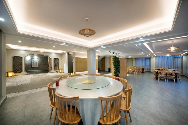 qiao dong nan 餐厅