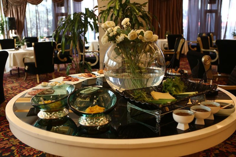 Jinzhou Palace Inn air Garden Hotel Restaurant