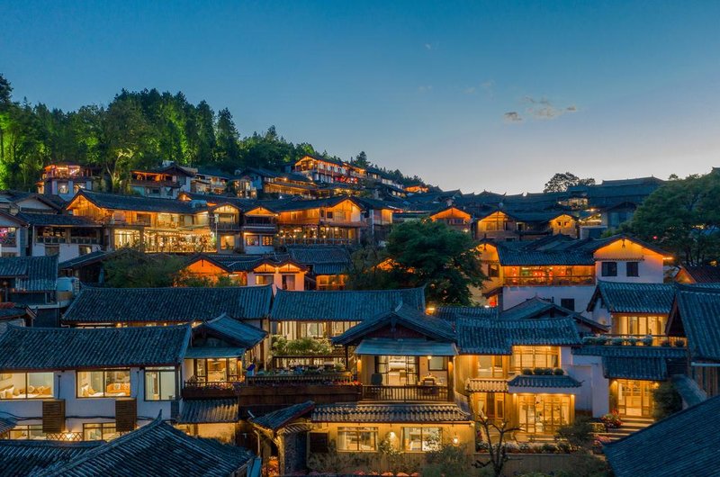 Ting Hua Tang Private Garden Inn (Lijiang Sifang Street Guanjing) Over view