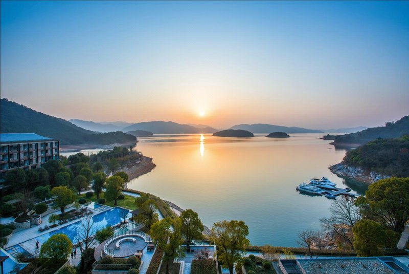 Intercontinental One Thousand Island Lake Resort Over view