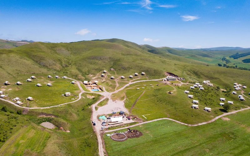 Zao'an Xiongkulu Tent HotelOver view