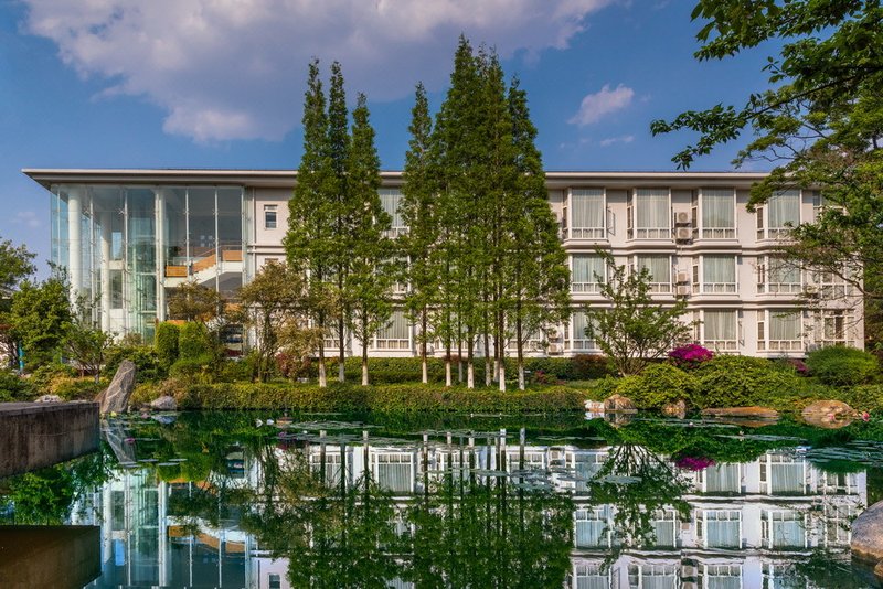 Yijing Garden Resort & Spa Hotel Over view