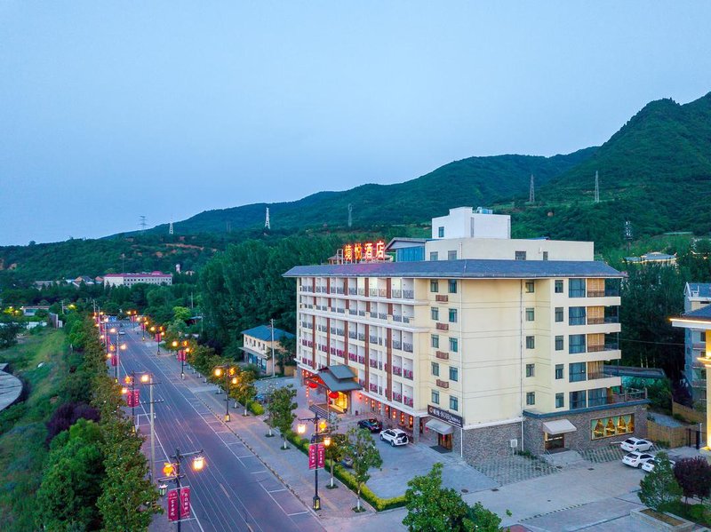 Jingyue Hotel Over view