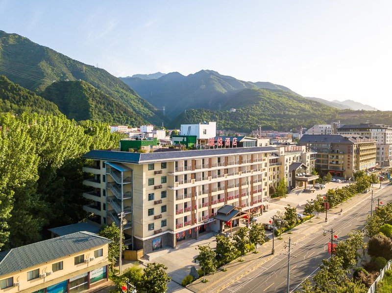 Jingyue Hotel Over view