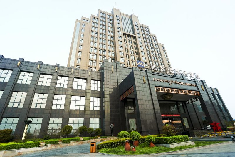 Grand Metropark Hotel Shangqiu over view