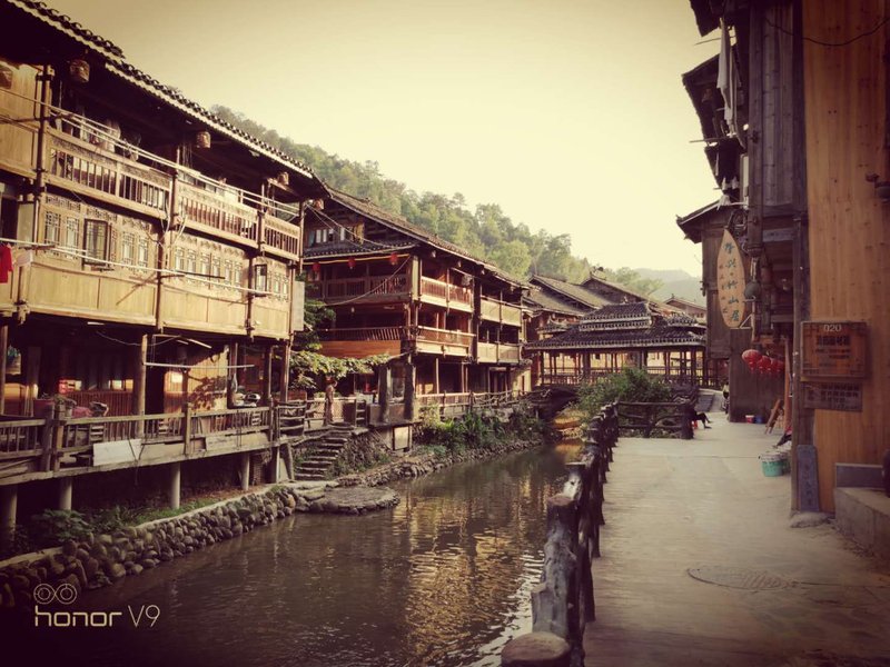 Zhaoxing Lancaoxing Inn Over view