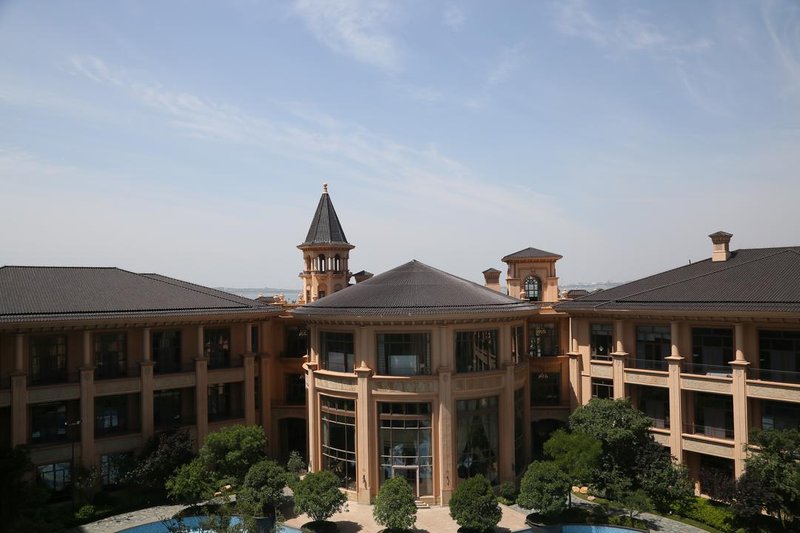 Chateau Star River Qingdao Over view