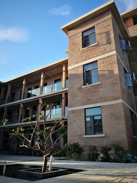 Yueliangwan Holiday Hotel Over view