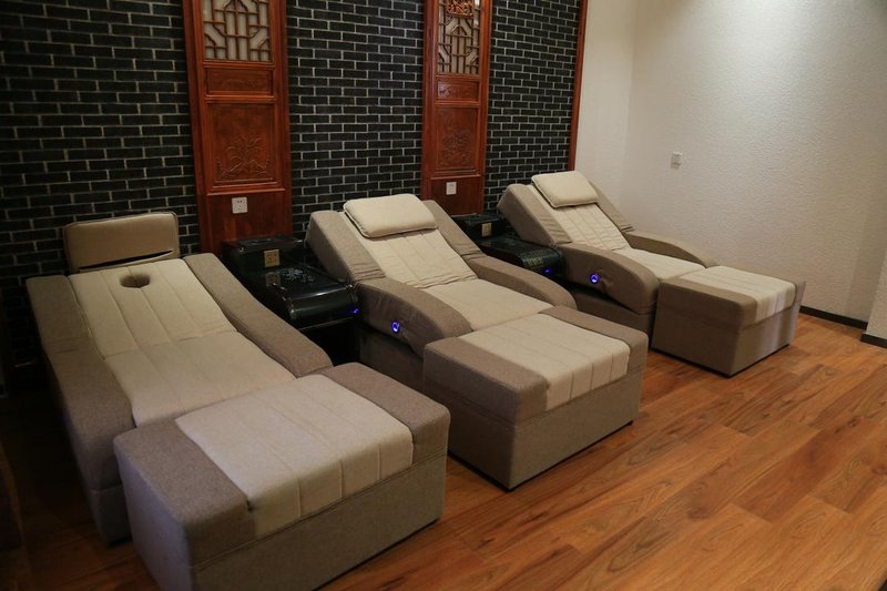 Tianzhu Healthcare Holiday Small Town 休闲