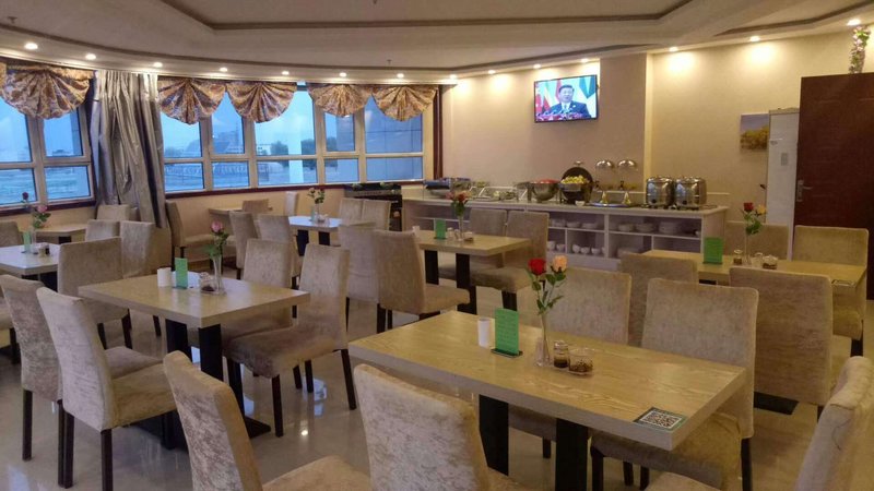 GreenTree Inn GanSu JiuQuan GuaZhou ZhangZhi Park Express Hotel Restaurant