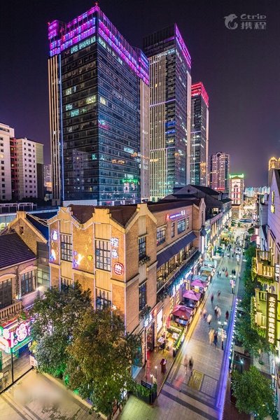 Kaiyuan r · Wuhan Han Street Wanda Plaza Over view