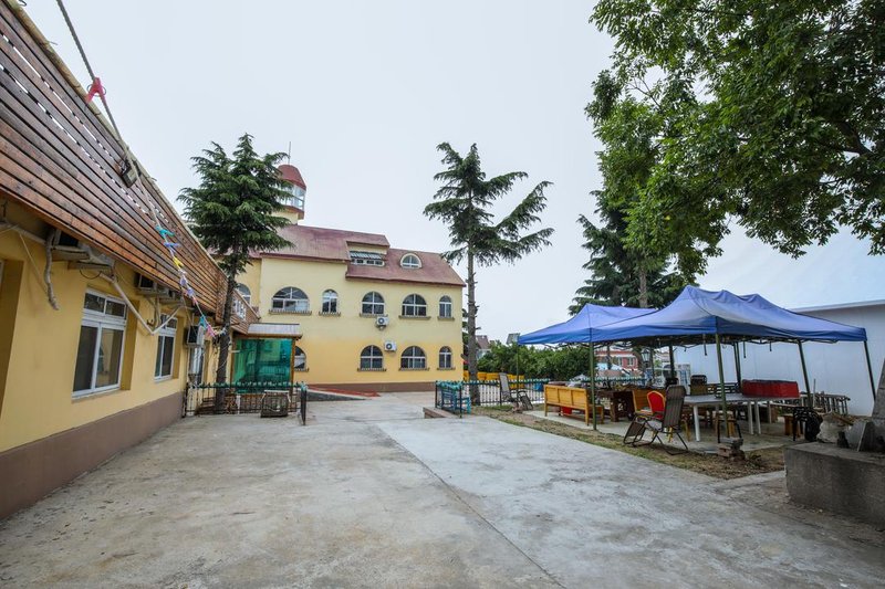 Qingdao Wanghai Courtyard B&B Over view