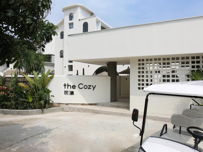 the Cozy Casa Over view