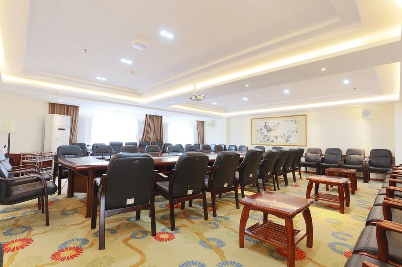 Cuihu Hotel meeting room