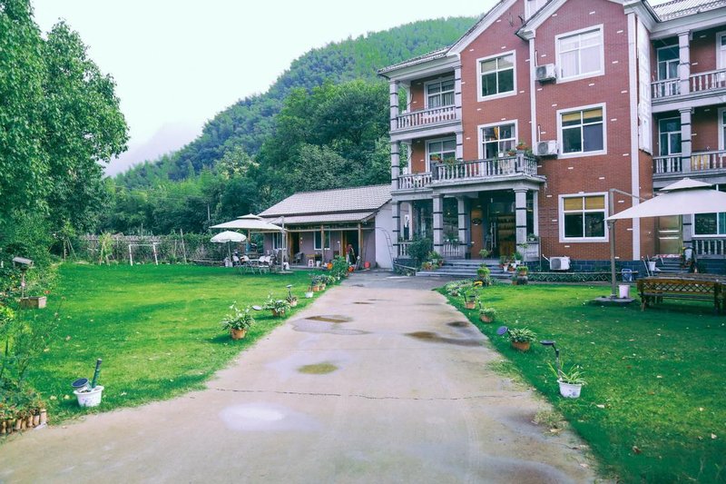 Muyangjia Hostel Over view
