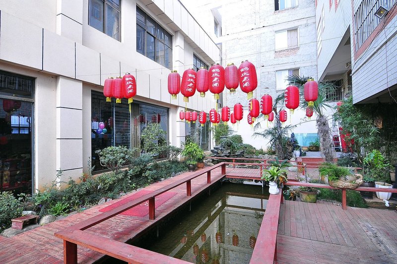 Xinyuan Hotel (Kunming Changshui Airport) Over view