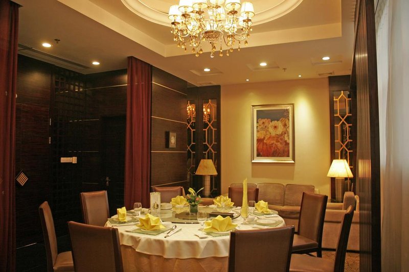 Golden Diamond HotelRestaurant