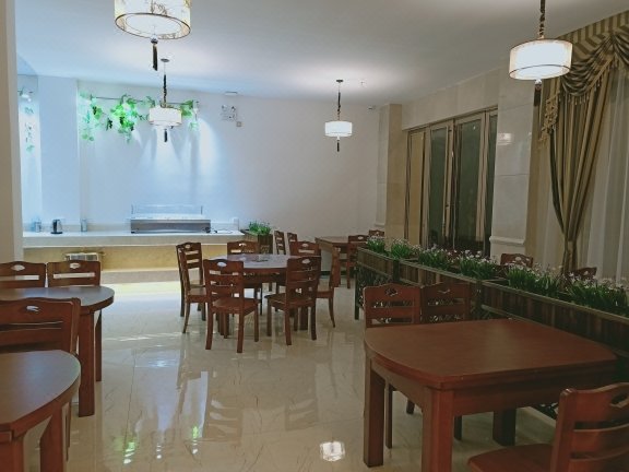 Xicheng Holiday Hotel Restaurant