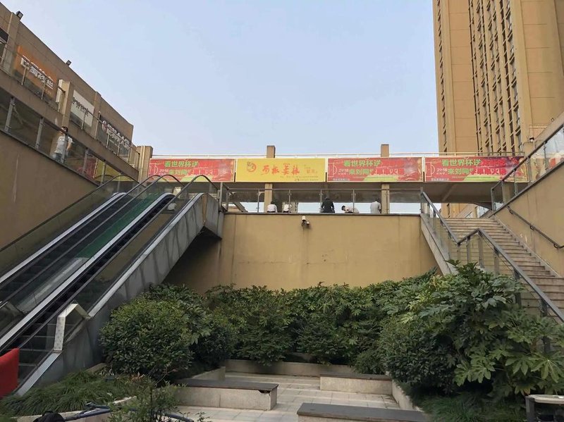  酒店外观