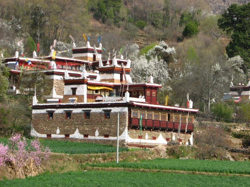 Jiaju Qima Labu Guest HouseOver view