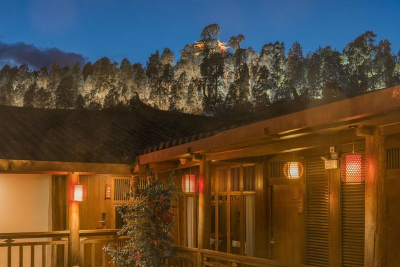 Lijiang Huamian Homestay Hotel Over view