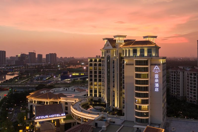 Atour Hotel (Zhongshan Terminal Building) Over view