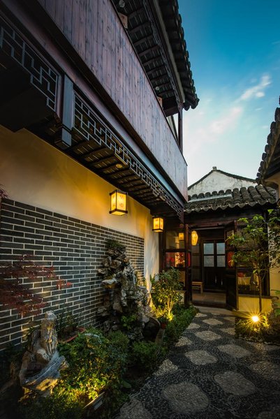 Banmu Xinyuan InnOver view