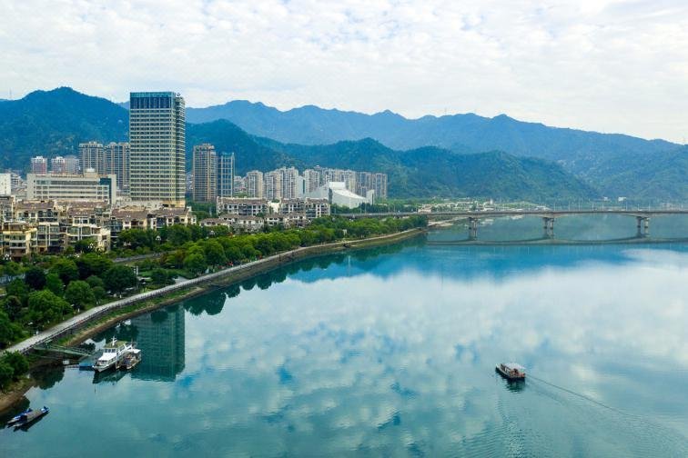 Peninsula Kaihao HotelOver view