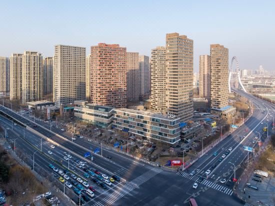 hello kittyOver view