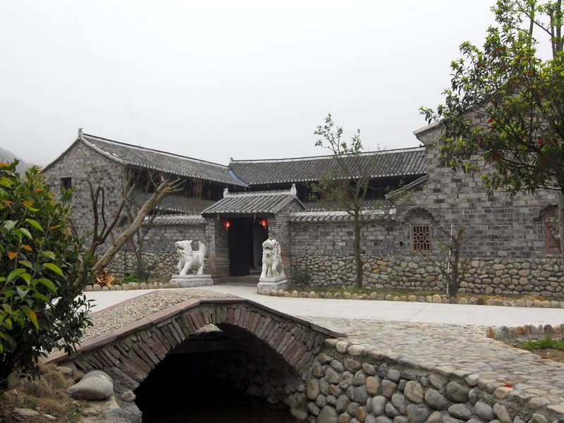 Sante Yucun Over view