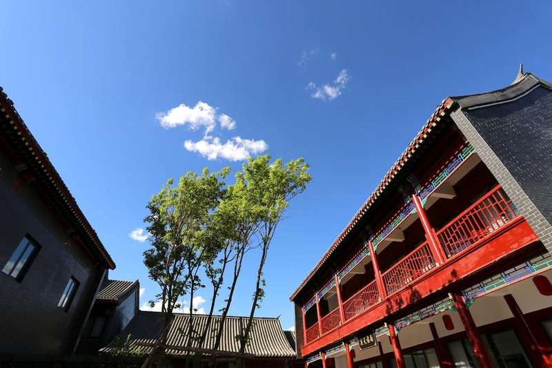 Kangxi Yinma Inn Over view