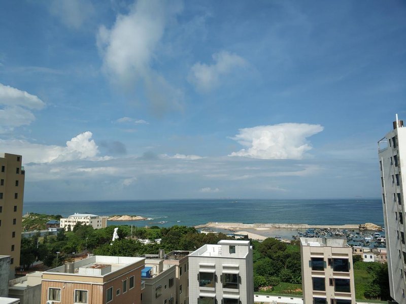 汕尾酒店 城区酒店 q加·汕尾红海湾海景湾酒店 地理位置很好,离海边