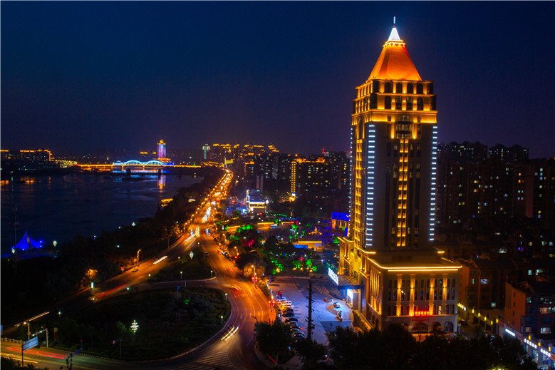 Baolong International Hotel Over view
