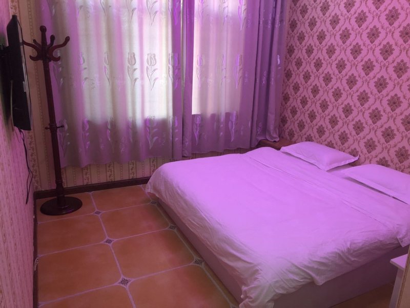 Haibowan Happy Hotel 周边景点